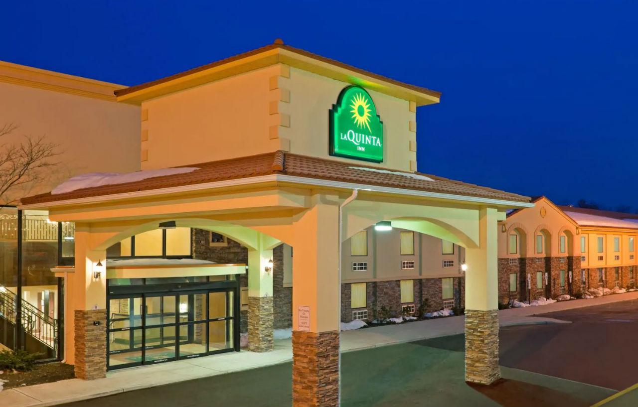 La Quinta Inn by Wyndham West Long Branch Ngoại thất bức ảnh